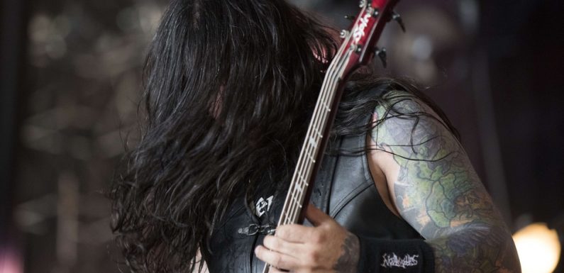 Singapour: Un concert de metal annulé car le groupe est jugé «sataniste»