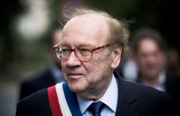 Achats de votes à Corbeil-Essonnes: Le parquet financier demande un procès pour huit personnes, dont l’actuel maire
