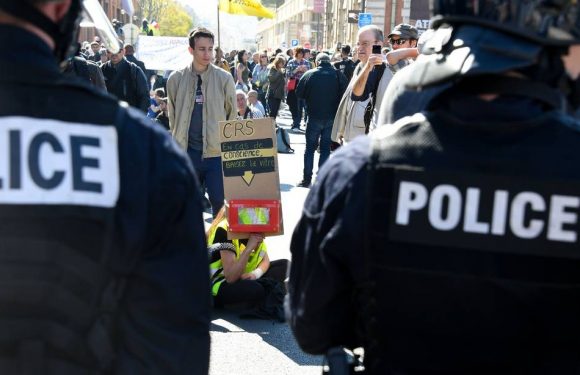 «Gilets jaunes»: La famille de la septuagénaire blessée à Nice va porter plainte