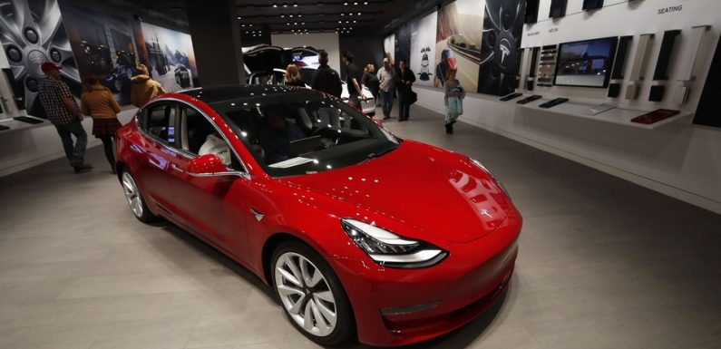 Tesla lance enfin son Model 3 à 35.000 dollars