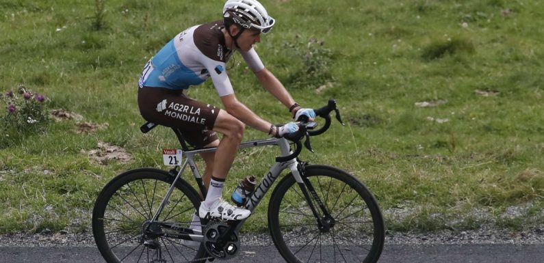 VIDEO. Tour de Catalogne: Inquiétude pour Romain Bardet, victime d’une vilaine chute