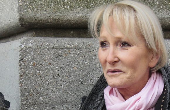 Emplois présumés fictifs au RN : Mise en examen de Yann Le Pen, ex-assistante de l’eurodéputé Bruno Gollnisch