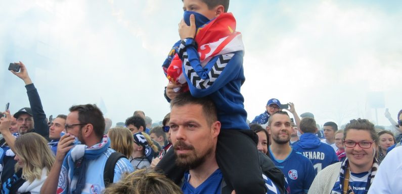 VIDEO. Coupe de la Ligue: La marée strasbourgeoise a déferlé sur Lille pour la finale