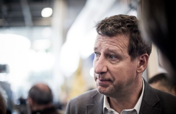 Européennes: EELV prône 100 milliards d&rsquo;investissements verts