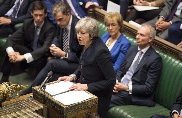 Les immanquables du jour: Brexit repoussé, tremblement de terre à Bordeaux et propos polémiques de Erdogan