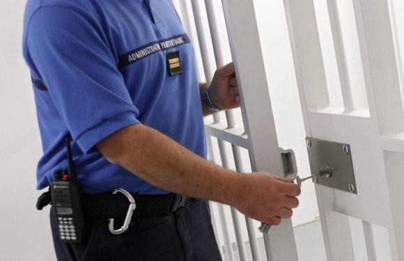 Béziers : Un détenu soupçonné d&rsquo;avoir voulu brûler des surveillants avec de l&rsquo;huile bouillante