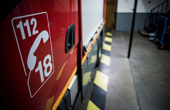 Ardèche: Un incendie violent près d&rsquo;Arbelosc, attisé par des vents toujours violents