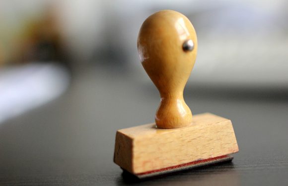 Supprimer l’ENA ou réformer l’État ?