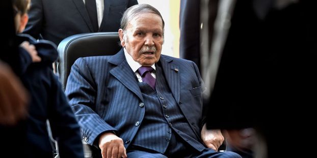 Algérie : Abdelaziz Bouteflika renonce à briguer un 5ème mandat