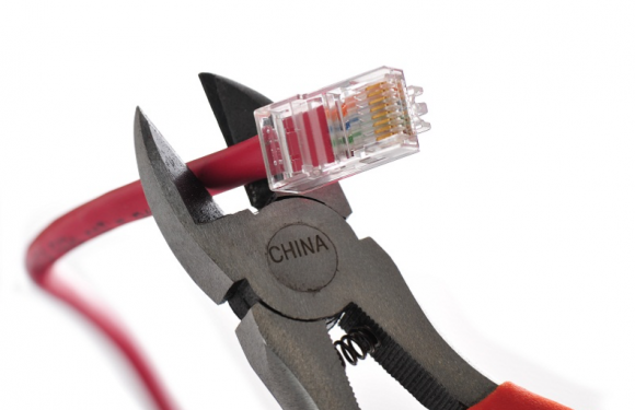 Faut-il menacer les GAFA de bloquer leurs services en Europe ? Par Guillaume Champeau