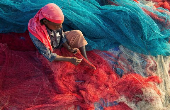 Des pêcheurs indiens ouvrent la voie de la dépollution des océans