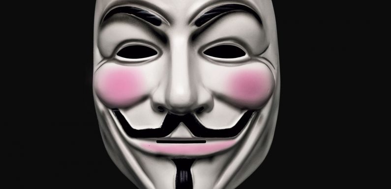 Qui était Guy Fawkes, l’homme derrière ce masque ?