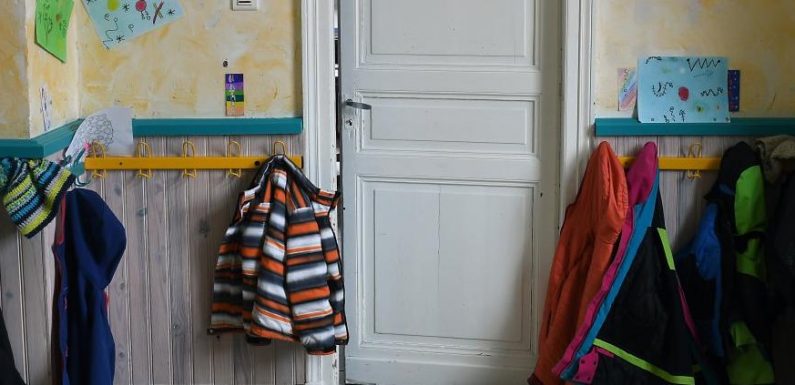 Arabe au CP, suppression des maternelles… L’école, cible fréquente de rumeurs