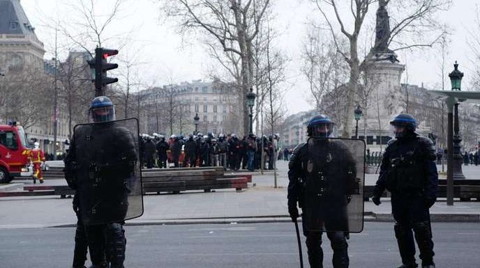 Un policier dans un « état très sérieux » après un malaise cardiaque à Paris