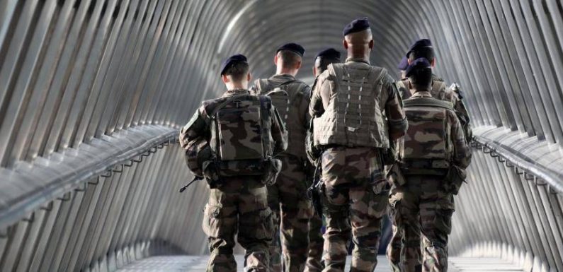 Terrorisme: les Français favorables au recours à l’armée et aux mesures d’exception