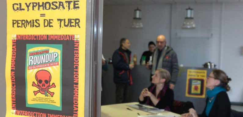 Colmar, réunion d’information sur le glyphosate : “en pissant dans un flacon, on devient acteur”