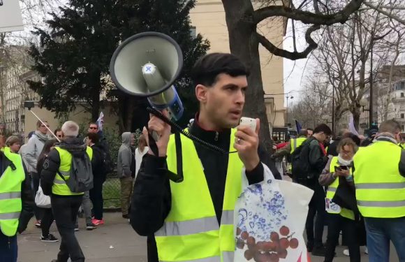 Un Gilet Jaune : «Si vous êtes méprisé c’est parce que vous êtes français blancs… »