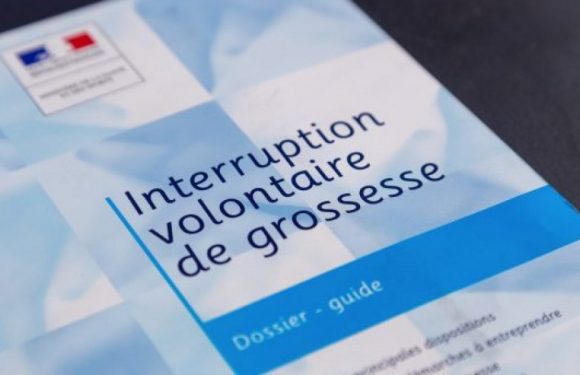 Menace sur la clause de conscience des médecins : le Parlement veut contrôler l’accès effectif à l’avortement