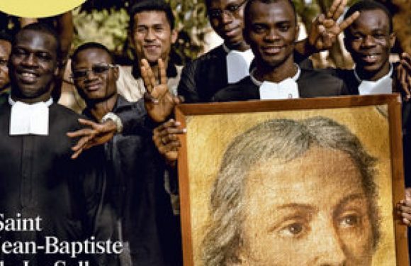 Elie Semoun : je me suis trouvé une deuxième famille à l’abbaye de Sénanque