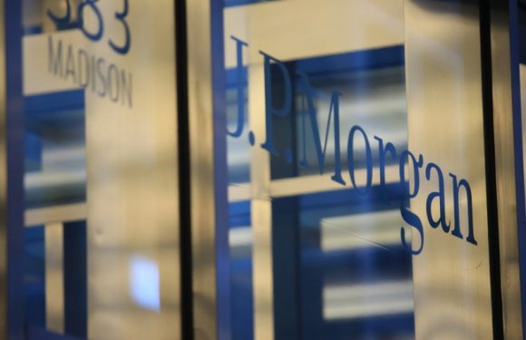 Trois ans après l’Accord de Paris, les banques financent toujours massivement les énergies fossiles