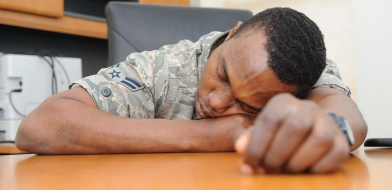 La sieste au travail : efficacité prouvée, mais tabou encore bien ancré