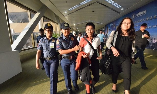 Philippines Une journaliste critique de Duterte arrêtée