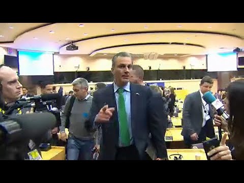 Vox sème la polémique au Parlement européen
