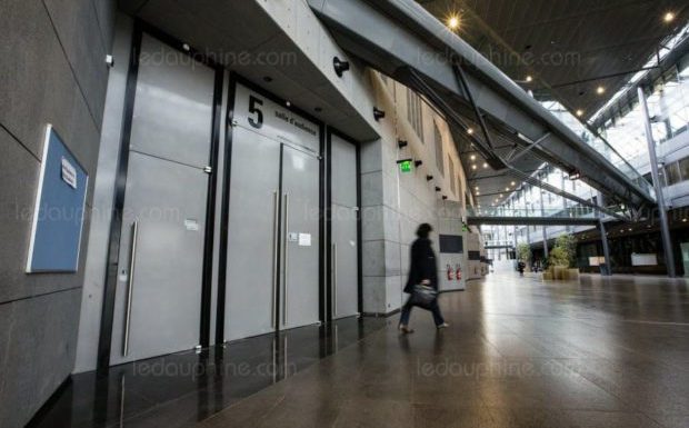 Echirolles (38) : « obscurantisme », « lavage de cerveau », inspecteurs refusés. L’école musulmane privée enfin fermée par le rectorat (MàJ)