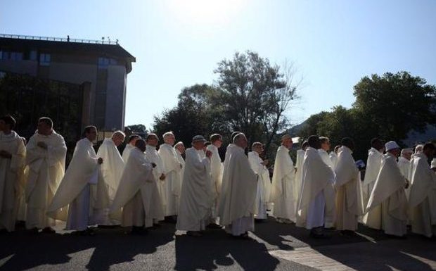 Marseille : religieuses et prêtres se font insulter dans la rue