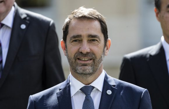 «La police et la gendarmerie ne sont pas malades du suicide», selon Christophe Castaner