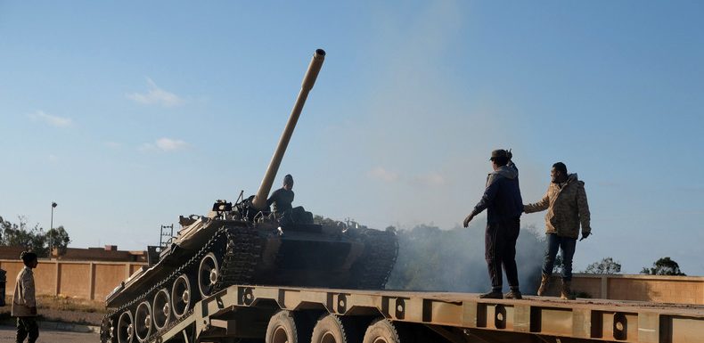 Libye : un avion de chasse des pro-Haftar aurait été abattu près de Tripoli