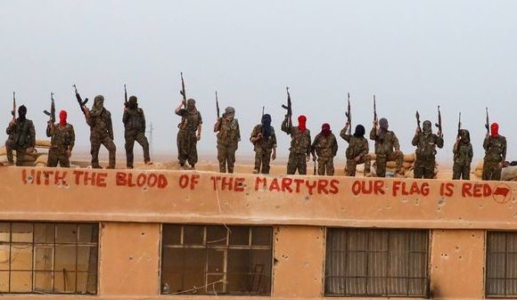 Prendre les armes pour le Rojava