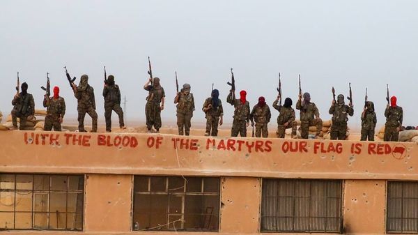 Prendre les armes pour le Rojava