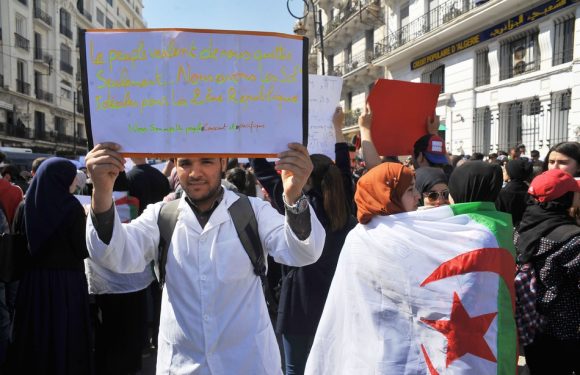 Algérie: Manifestations monstres pour le premier vendredi post-Bouteflika