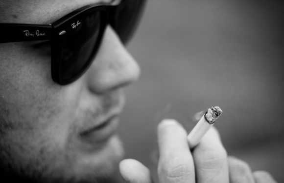 Les réseaux sociaux sont-ils le nouveau tabagisme ?