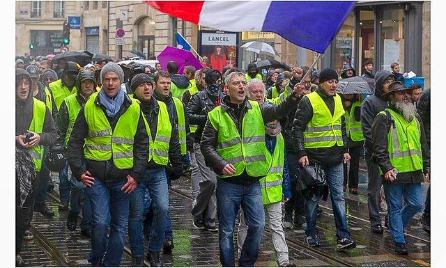 Gilets jaunes acte 22… Mais que fait le gouvernement ?