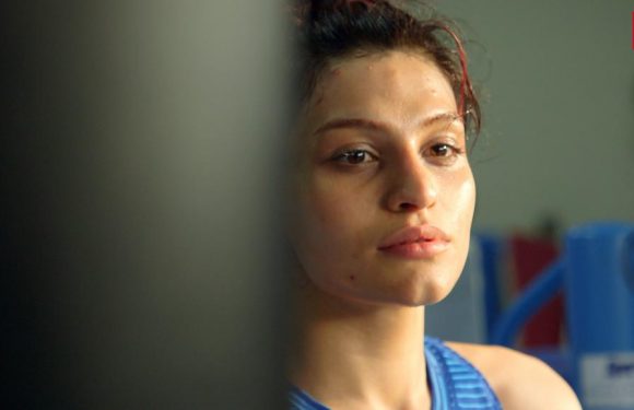 [Vidéo] Sadaf Khadem, boxeuse iranienne, donne des coups pour «libérer les femmes»