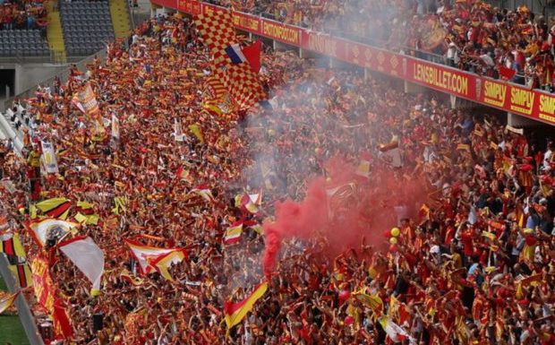 Ligue 2 : les supporters lensois refusent de rencontrer un collectif anti-homophobie