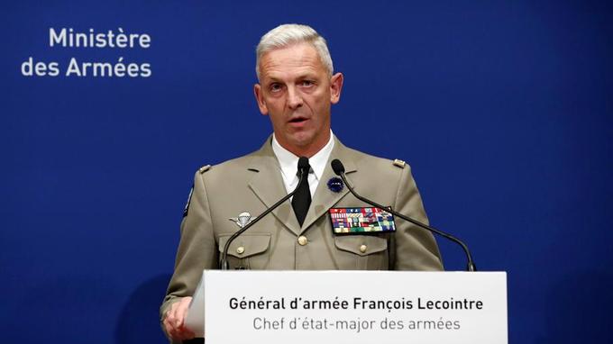 Soldats tués : le Chef d’état-major des armées très ému