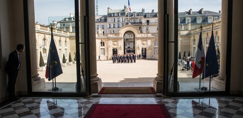 Attentat déjoué : les suspects auraient projeté d’attaquer l’Elysée pendant le ramadan