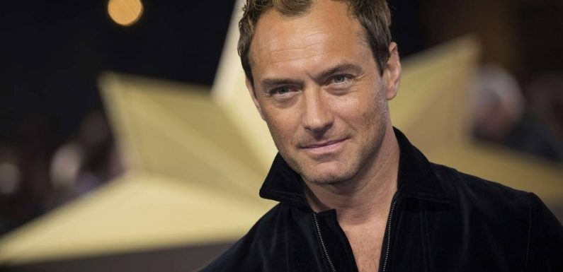 Jude Law s’est marié à Londres… Channing Tatum poste un «nude»…