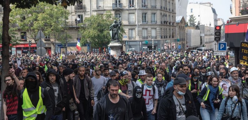 Manifestants «enfermés», Macron snobé, enfants d’un «gilet jaune» placés… Attention aux intox de la semaine
