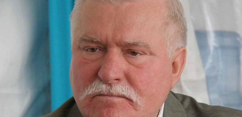 Le Roi Walesa est nu