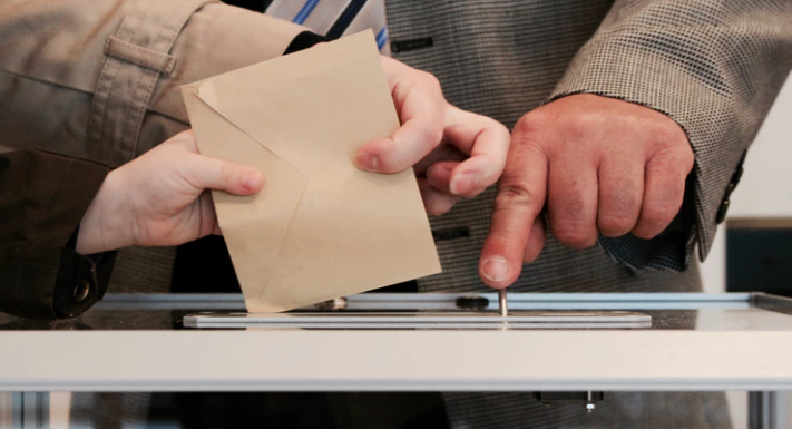 Comment voter aux européennes sans enthousiasme, mais pour éviter le pire