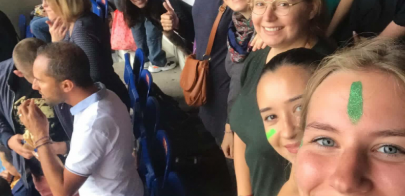 « Le vert est interdit » : des foulards pro-IVG « censurés » lors du match Argentine-Ecosse