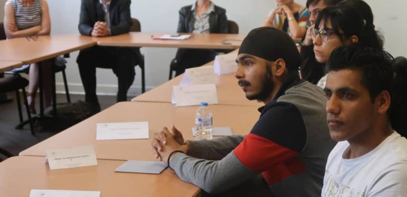 Ces réfugiés à qui l’État vient en aide
