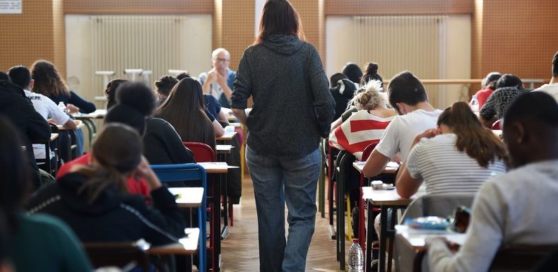 «C’est notre identité» : 14 bacheliers ont refusé de rédiger leurs copies en français