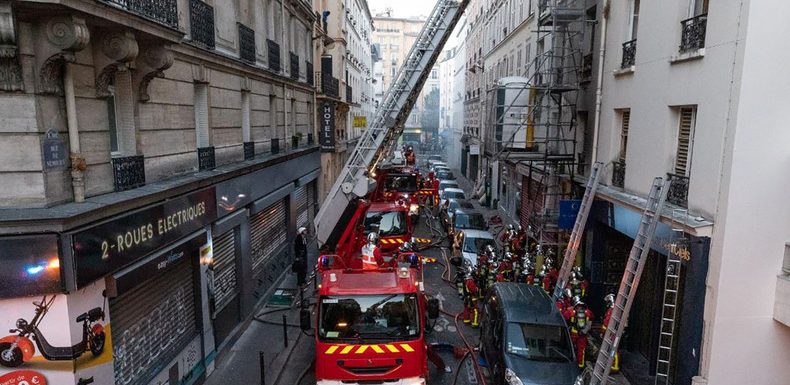 Trois morts dans l’incendie d’un immeuble du XIe arrondissement de Paris (IMAGES)