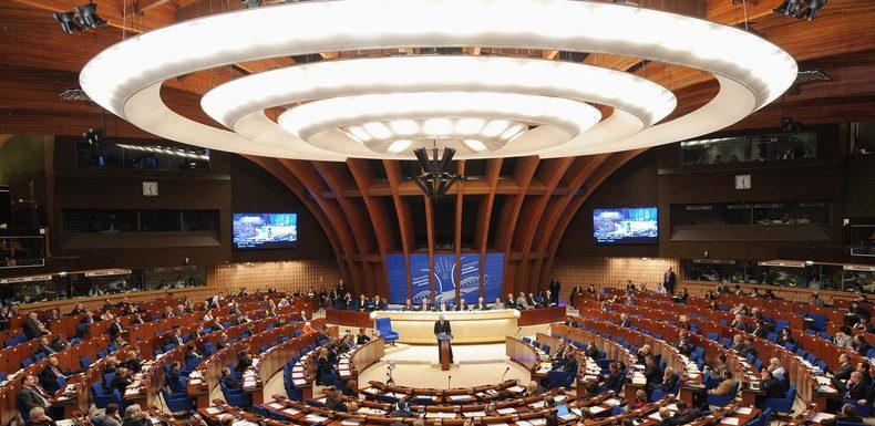 Après le retour de la Russie, l’Ukraine souhaite suspendre sa participation au Conseil de l’Europe
