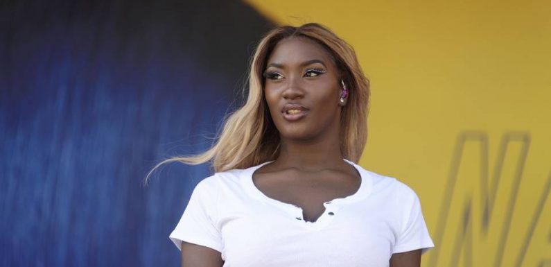 Incertitudes autour d’une assignation initiée par un styliste contre la chanteuse Aya Nakamura